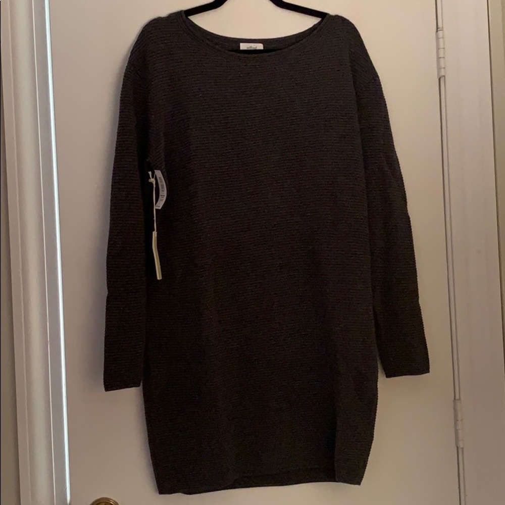 NWT Aritzia - Wilfred Holiday Sweater Dress - L